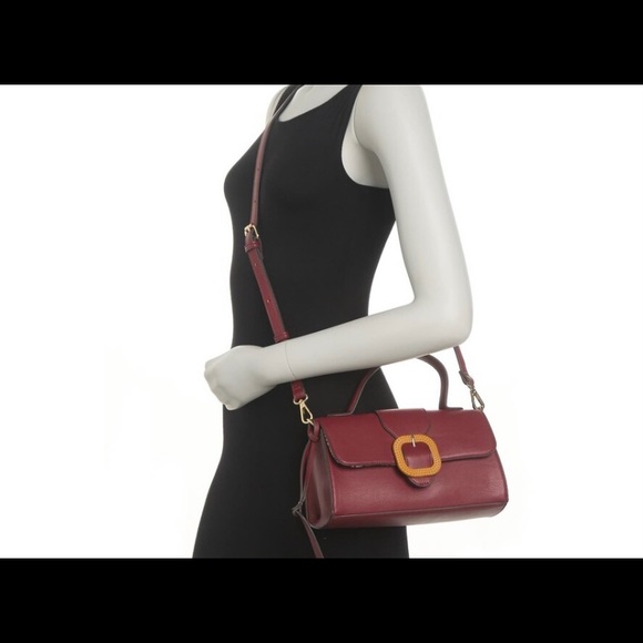 ⬇️ PRICE ⬇️ SOLE SOCIETY -  Lumi Buckle Flap Faux Leather Crossbody Bag - Berry - Picture 2 of 14